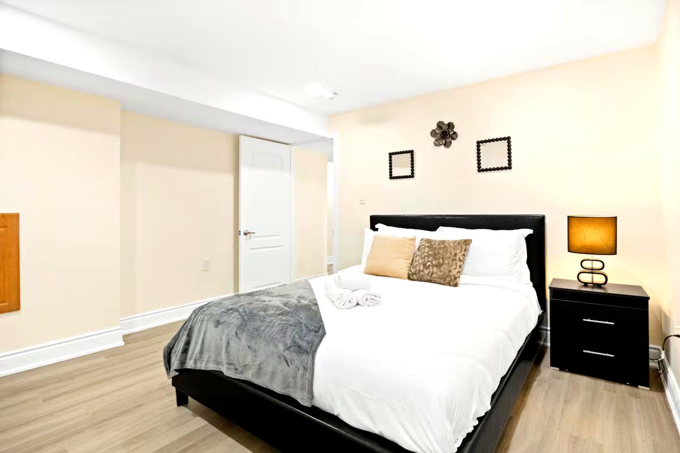 Basement Queen Bedroom