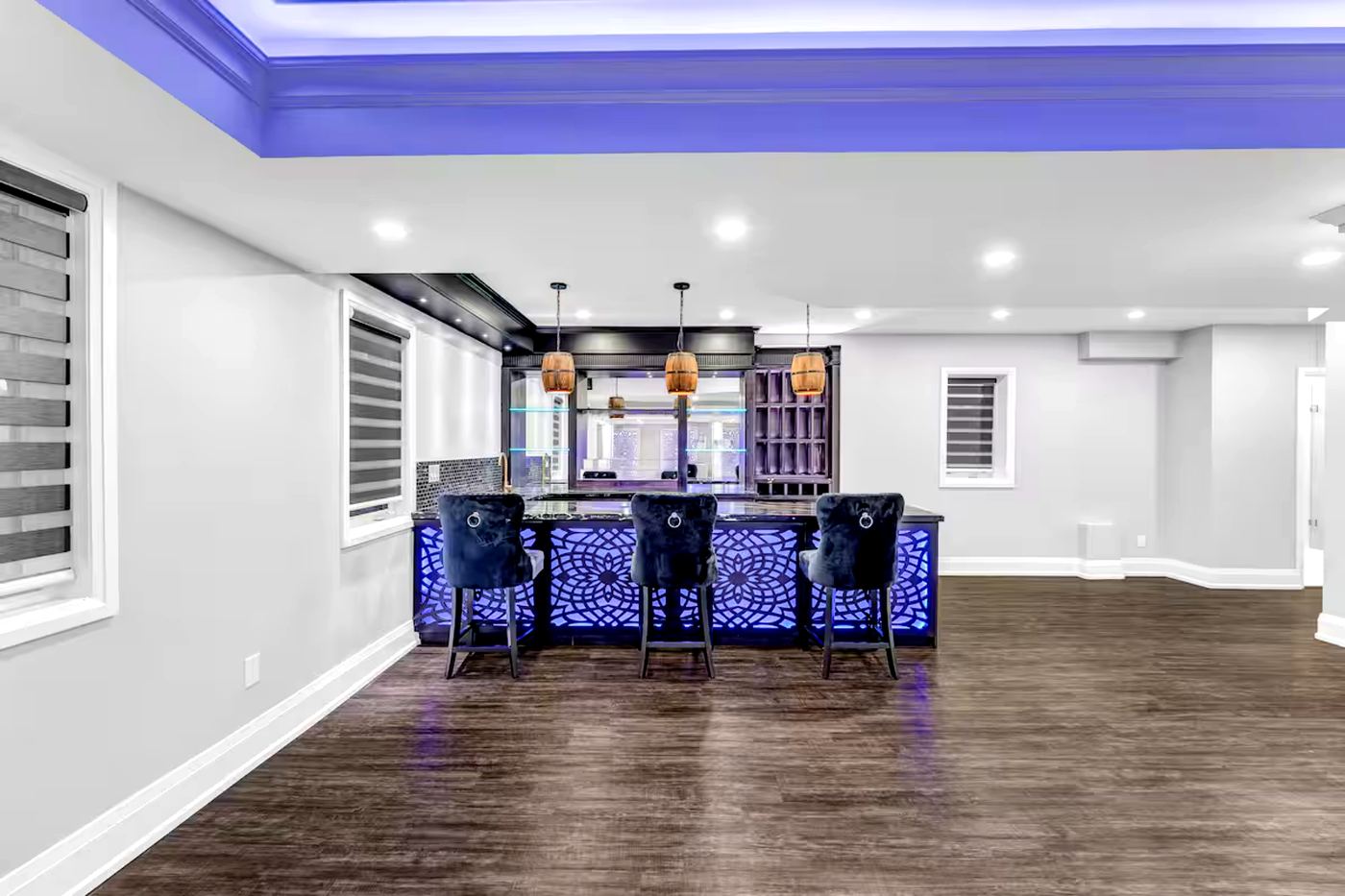 Luxury Bar · LED Backlit